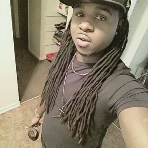 Meet your Posher, Tee